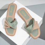 Summer New Outside Women's Slides Sexy Solid Color Flat Rubber Soled Female Slippers
